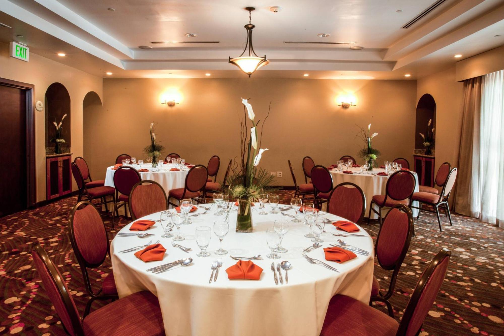 Courtyard By Marriott Port Of Spain Екстериор снимка